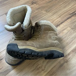 Sorel Winter Hiking Boots Size 8